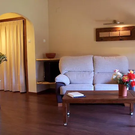 Font Del Pas ホテル ベセイテ